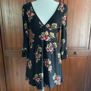 American Rag V neck Fit and Flare Floral Long Sleeved Mini Dress